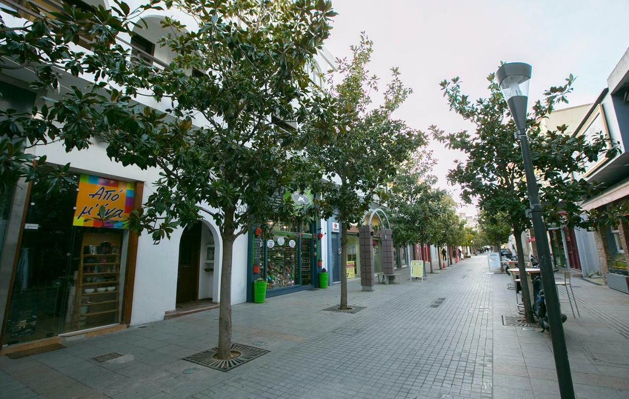 Spacious Apartment Next To Metro - Marousi Athens Exterior photo